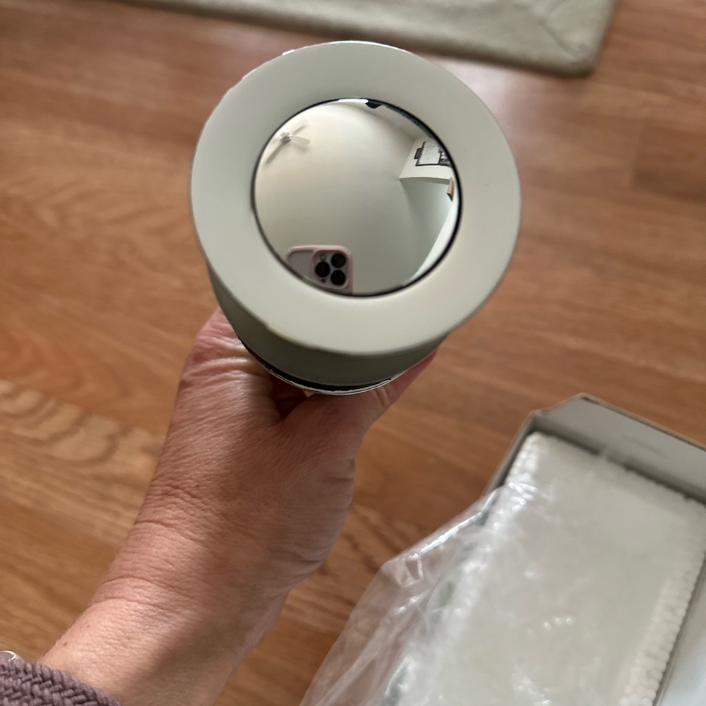 Chrome Pop Up Drain Brand New